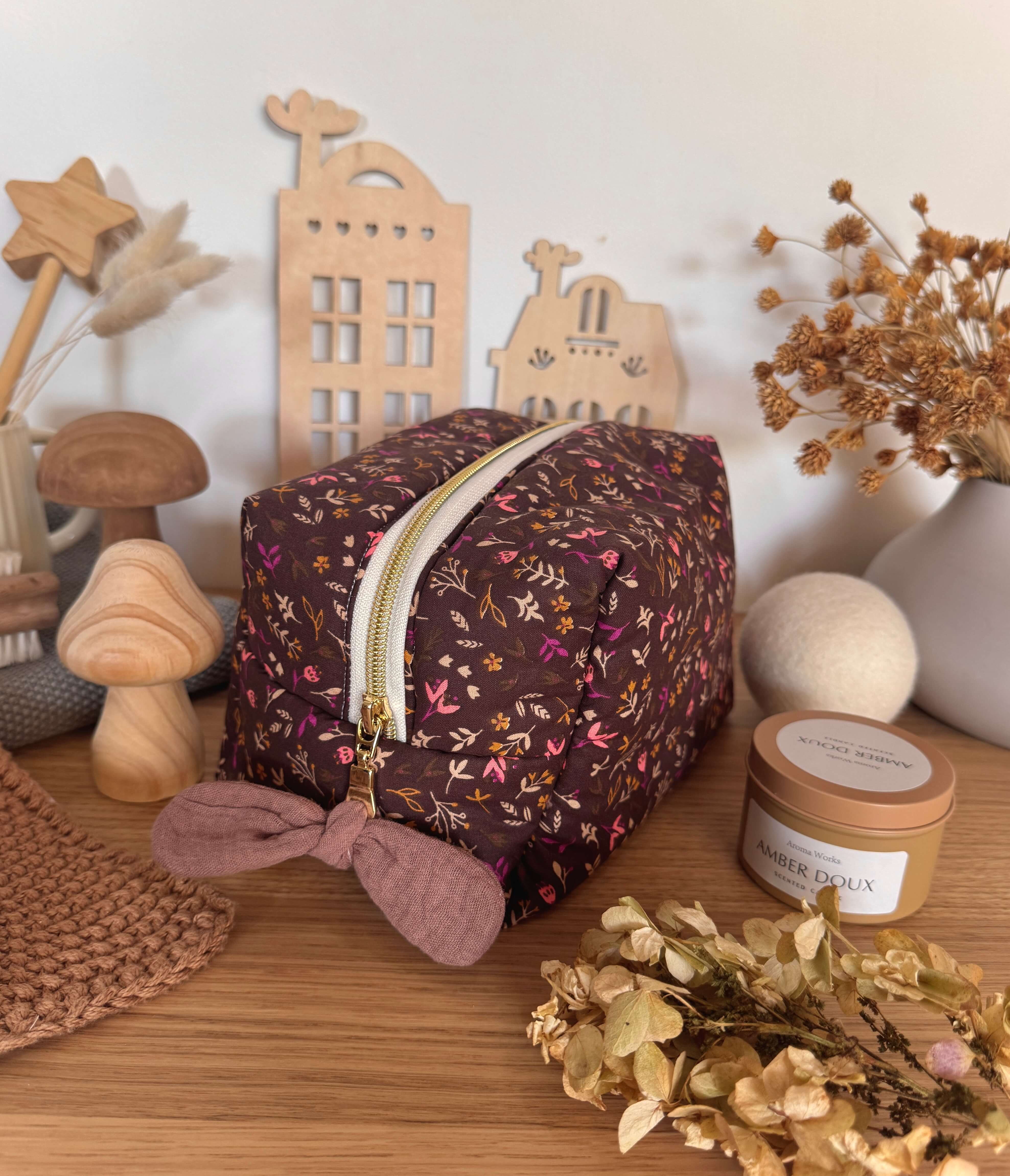 Trousse de toilette / Azova