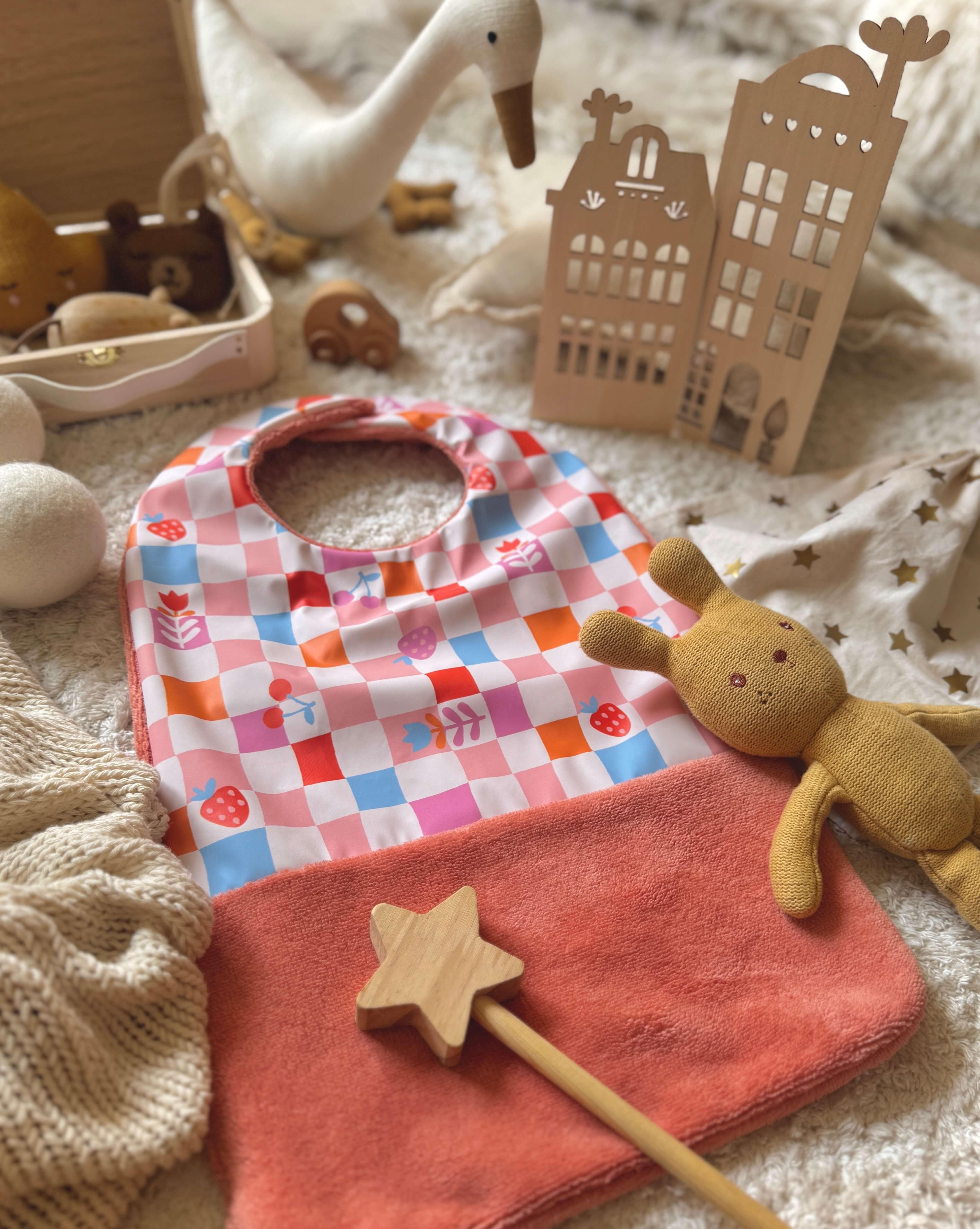 Bavoir Grand Bout'Chou / Tissu Imperméable Cirafine - Bambou Marsala