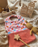 Bavoir Grand Bout'Chou / Tissu Imperméable Cirafine - Bambou Marsala