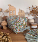 Trousse de toilette / Pensée