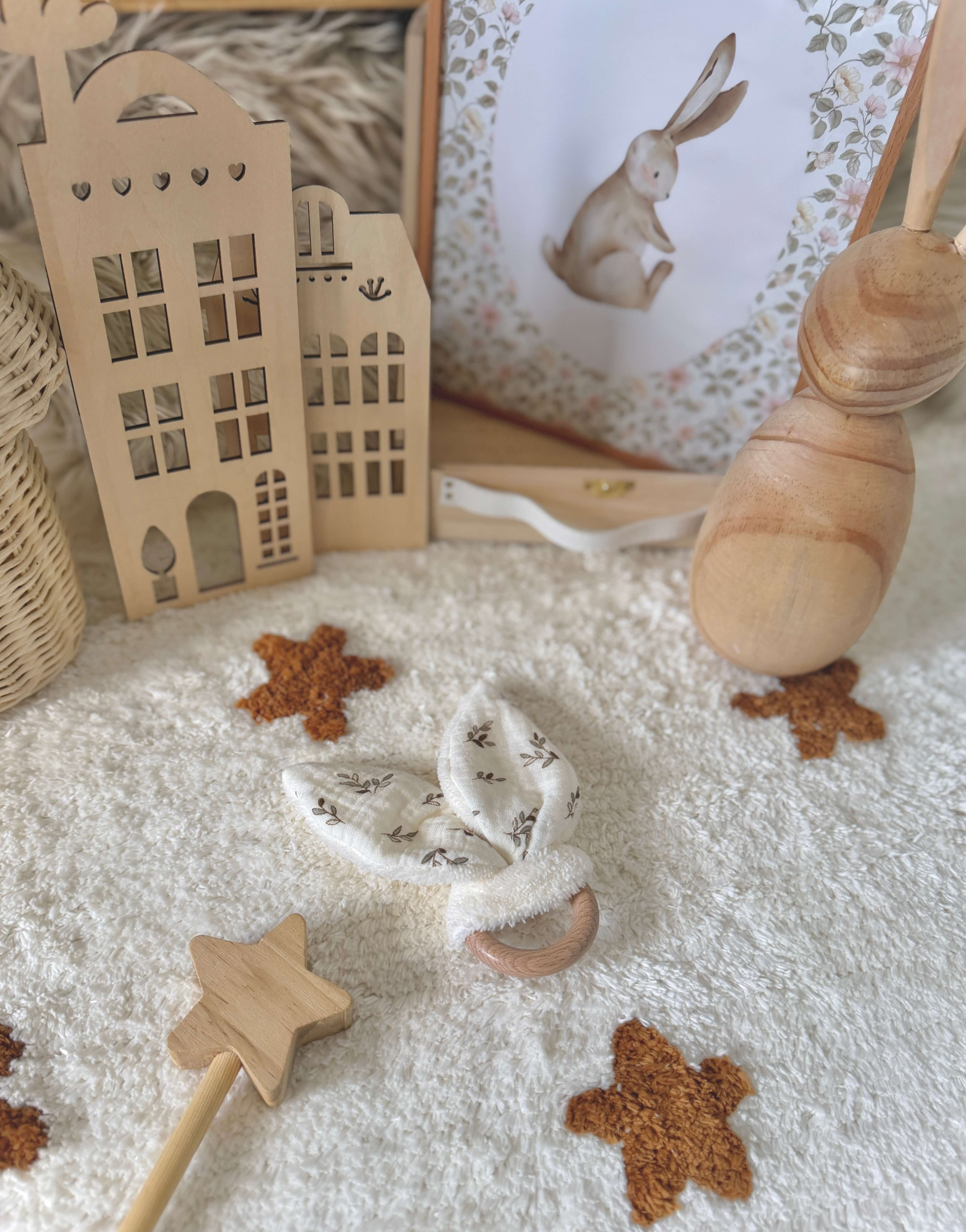 Anneau oreilles de Lapin en hêtre / Double Gaze Small Leaves